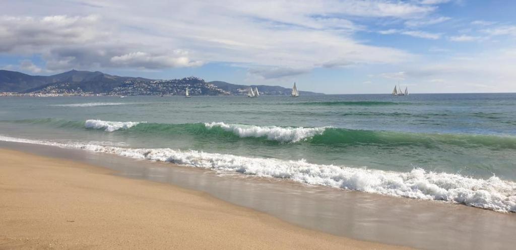 Brisa De Mar Daire Empuriabrava Dış mekan fotoğraf